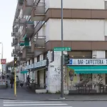 Check-inganni, Sopra La Metropolitana Fianco Cdi Milano