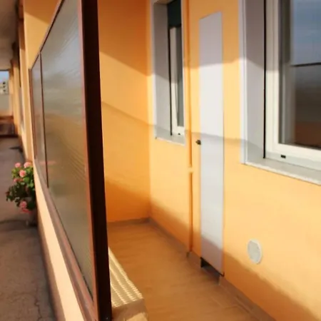 Апартаменты Check-inganni, Sopra La Metropolitana Fianco Cdi Милан