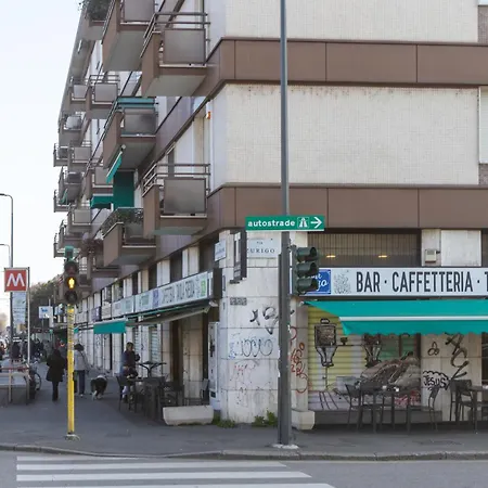Check-inganni, Sopra La Metropolitana Fianco Cdi Mediolan