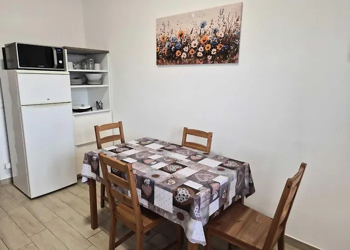 Check-inganni, Sopra La Metropolitana Fianco Cdi Апартаменты