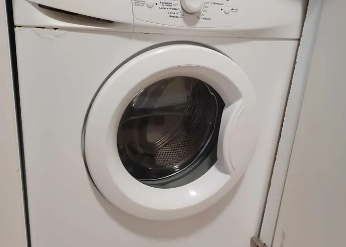 Check-inganni, Sopra La Metropolitana Fianco Cdi Милан