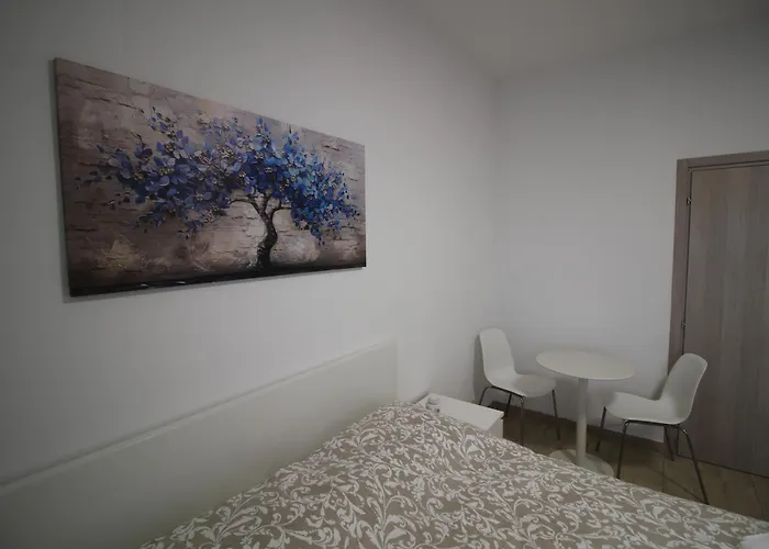 Check-inganni, Sopra La Metropolitana Fianco Cdi Апартаменты *