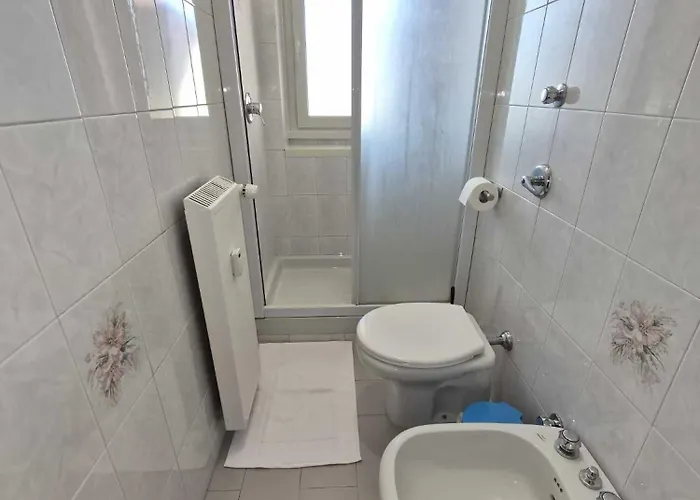 Check-inganni, Sopra La Metropolitana Fianco Cdi Апартаменты *